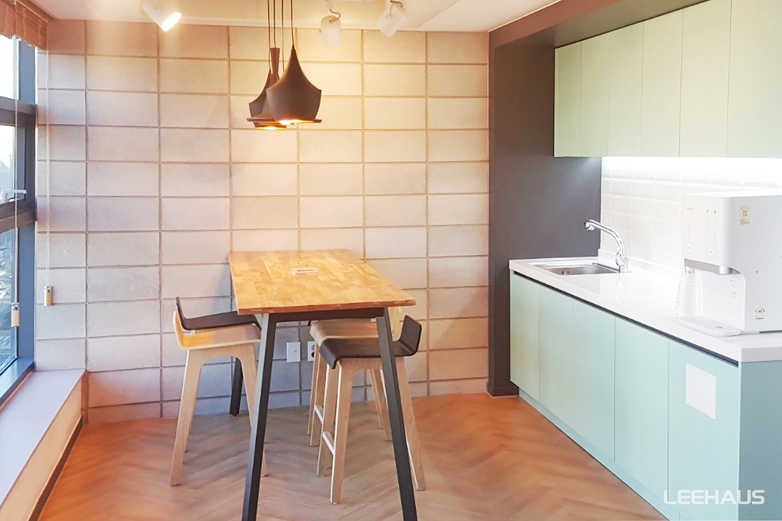 포스트 하이테크 9
